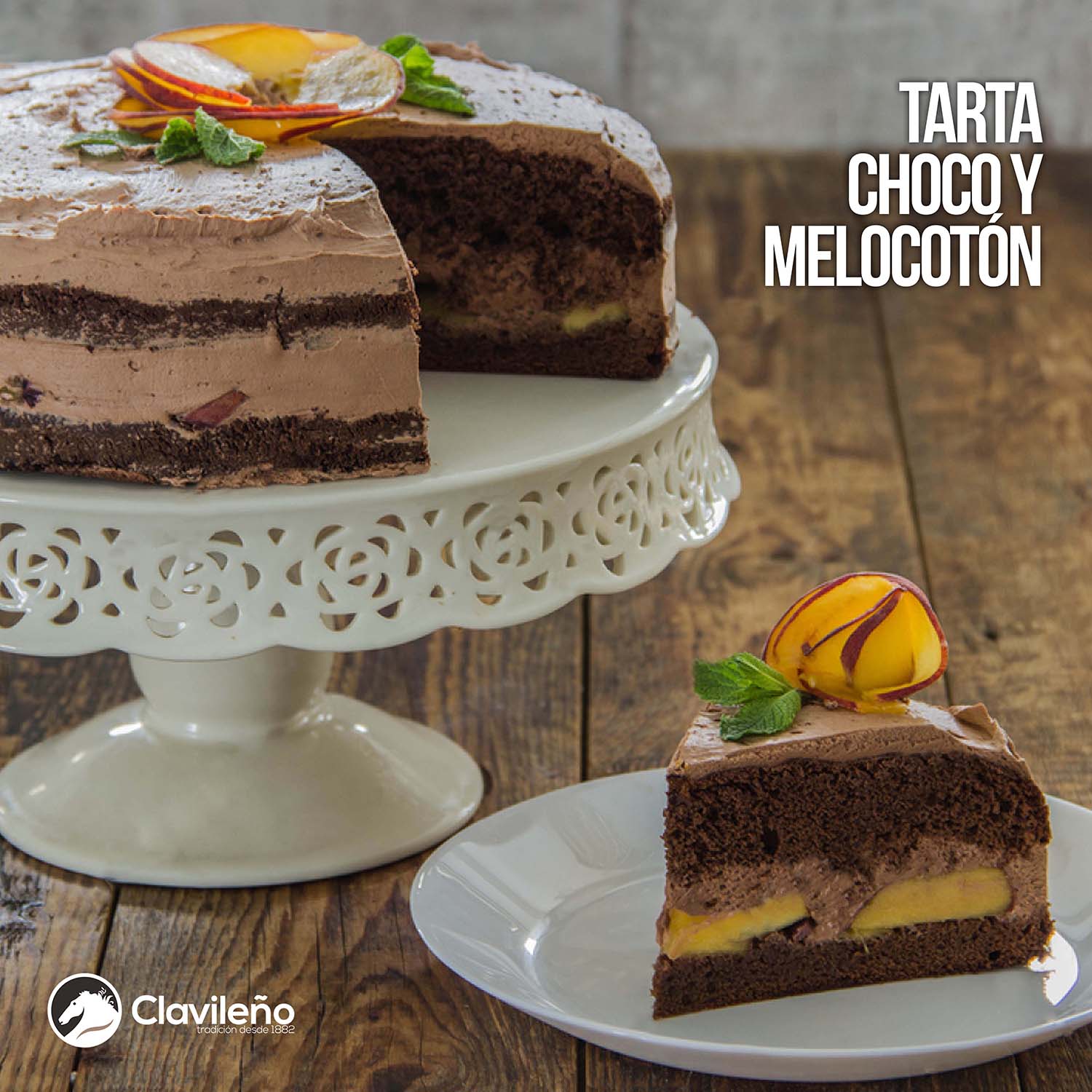 tarta chocolate clavileño y melocotón